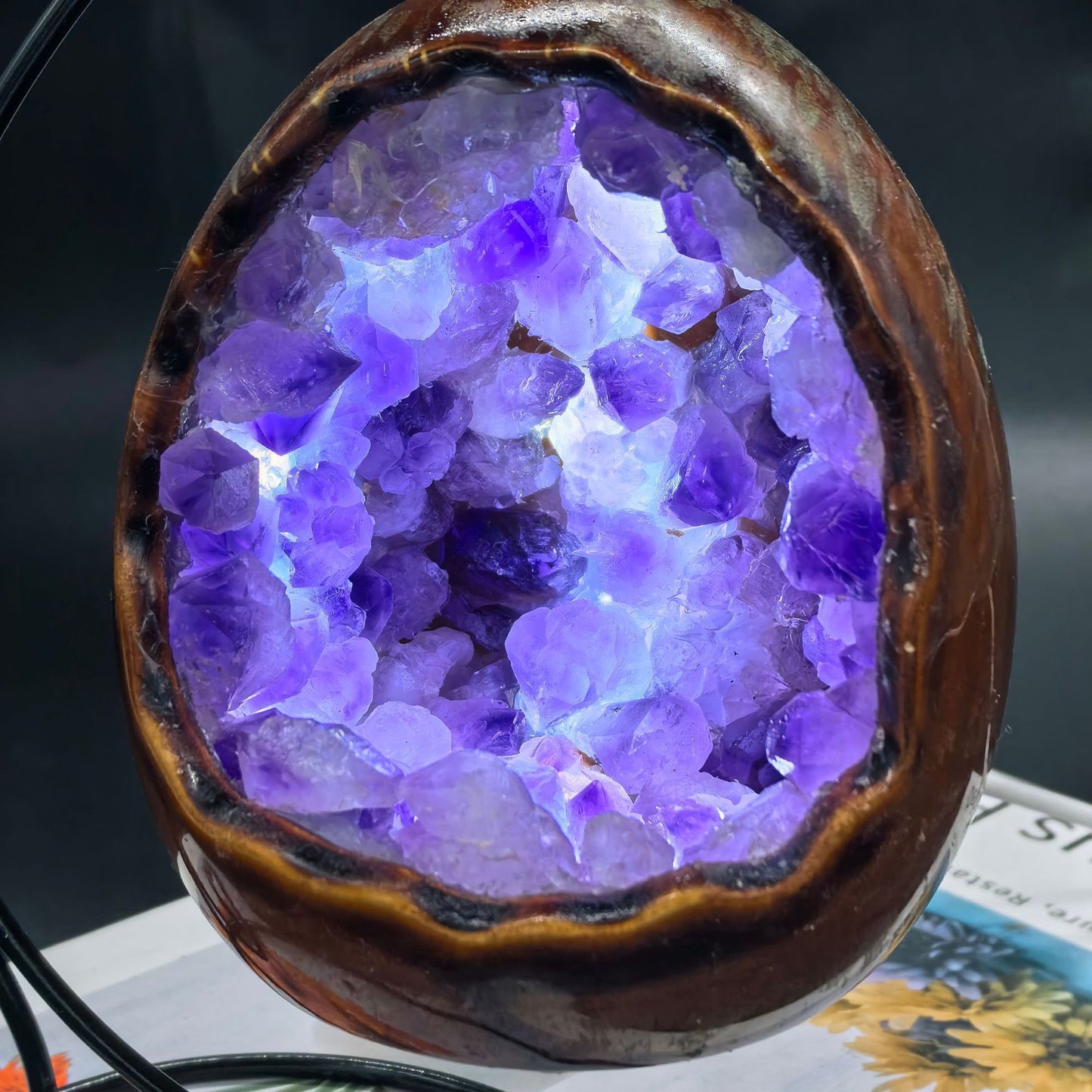 Natural Amethyst Geode Lamp – Handmade Crystal Night Light